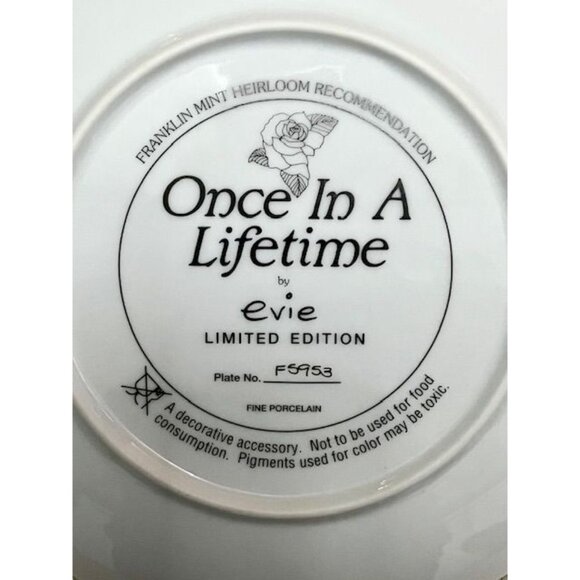 Lot of 2 Franklin Mint 1992 Evie Bricusse Musical Collector Plates and More - Picture 6 of 16